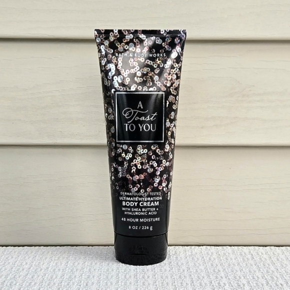 Bath & Body Works Set - A Toast to You Body Cream and Lotion - 8 oz. each - Picture 2 of 5